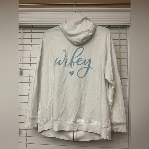 Torrid Wifey Lightweight Sweatshirt - Picture 1 of 2